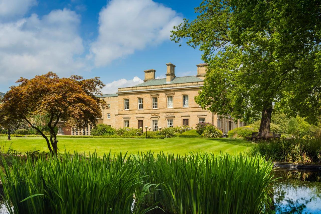 Oulton Hall Hotel, Spa & Golf Resort Leeds  Exteriör bild