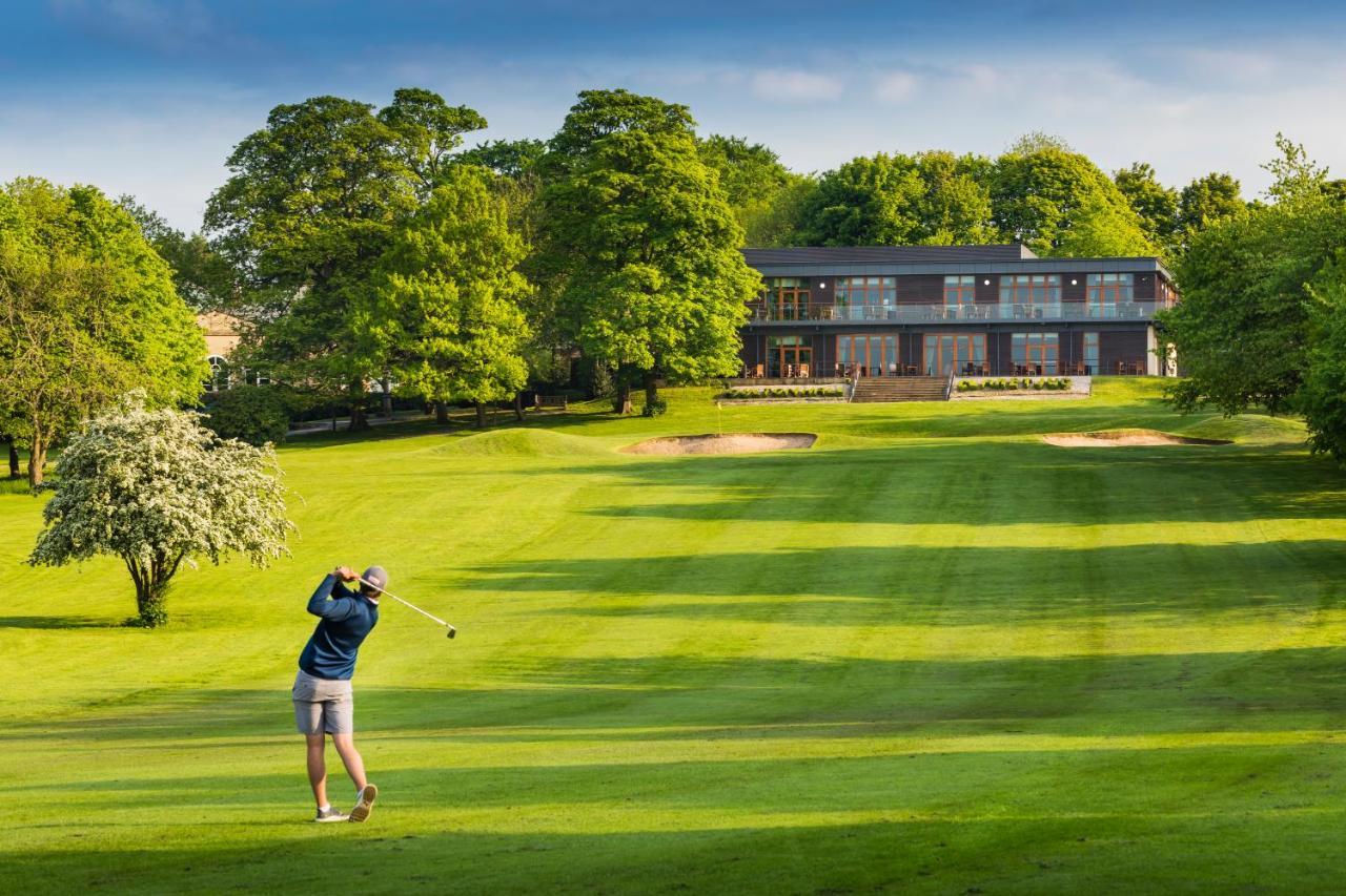Oulton Hall Hotel, Spa & Golf Resort Leeds  Exteriör bild