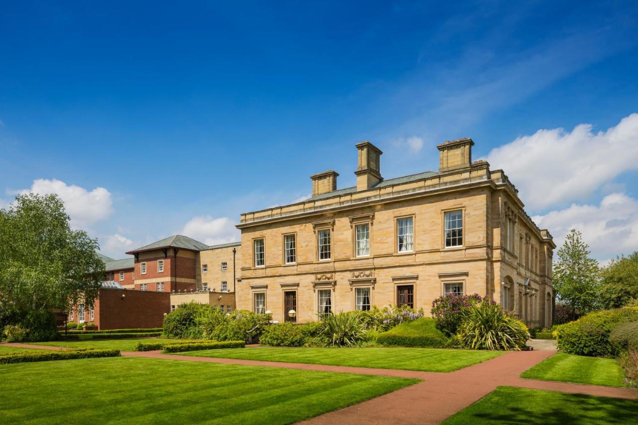Oulton Hall Hotel, Spa & Golf Resort Leeds  Exteriör bild