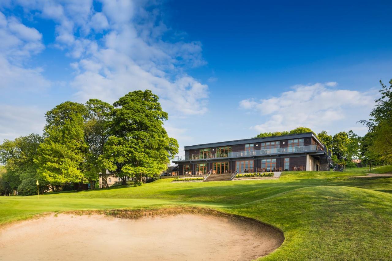 Oulton Hall Hotel, Spa & Golf Resort Leeds  Exteriör bild