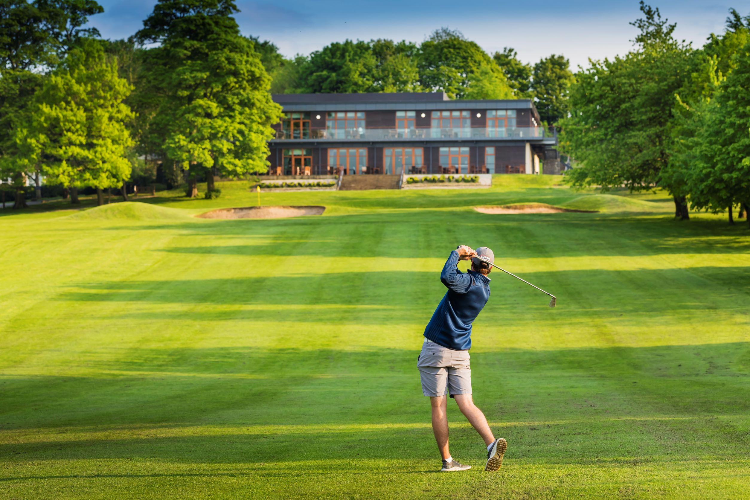 Oulton Hall Hotel, Spa & Golf Resort Leeds  Exteriör bild