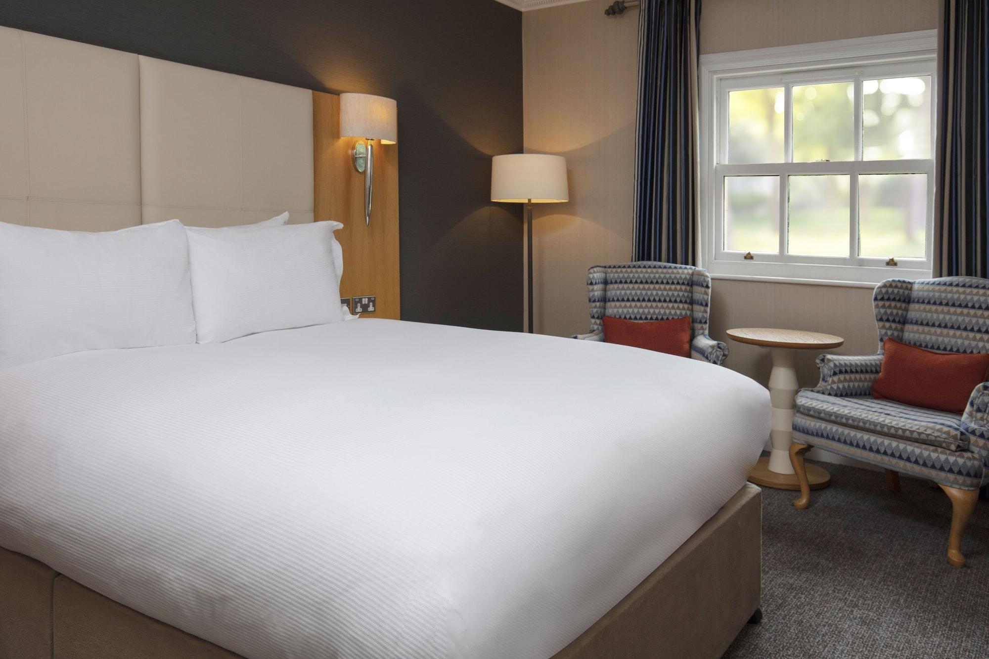 Oulton Hall Hotel, Spa & Golf Resort Leeds  Exteriör bild