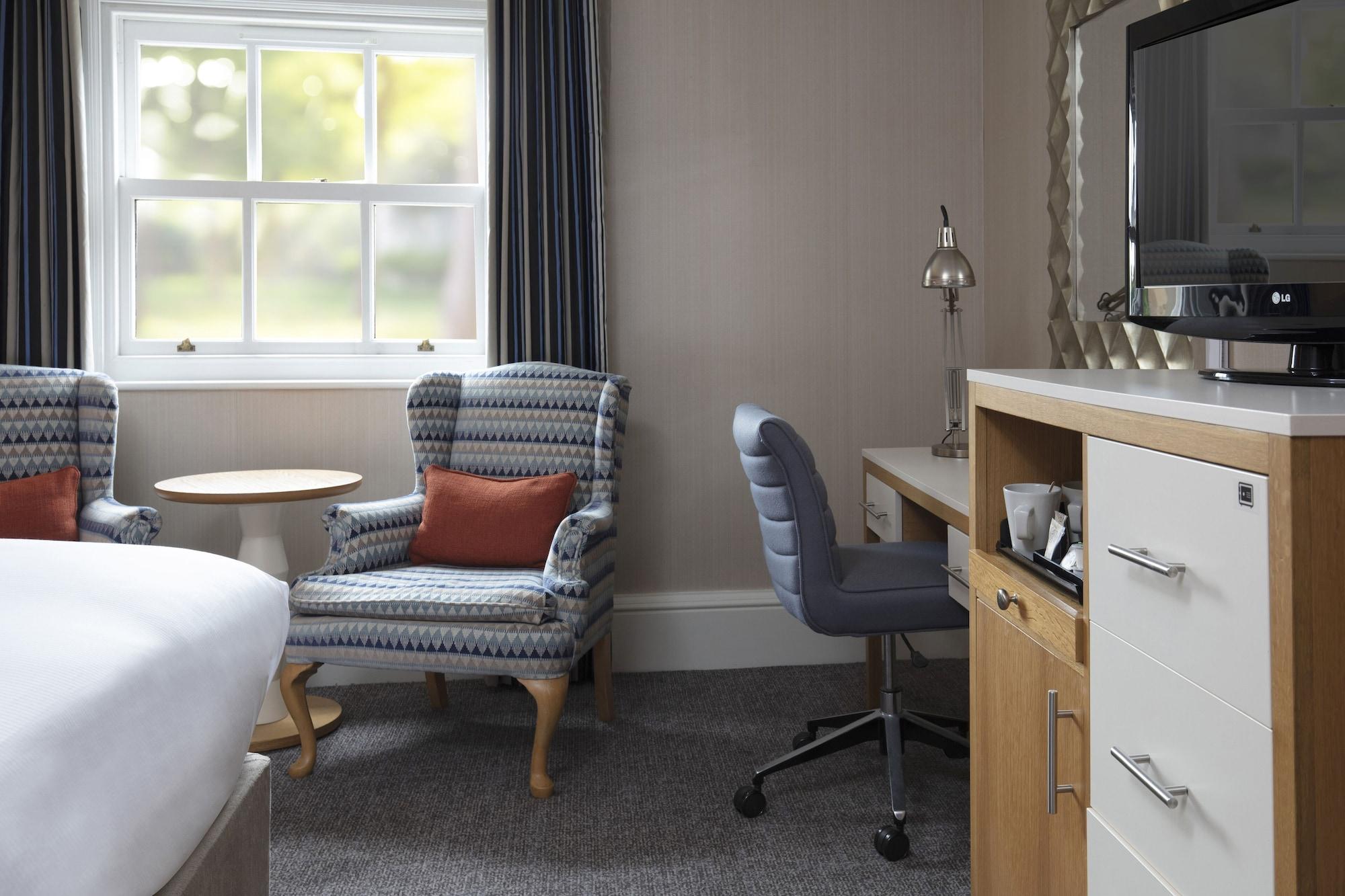 Oulton Hall Hotel, Spa & Golf Resort Leeds  Exteriör bild