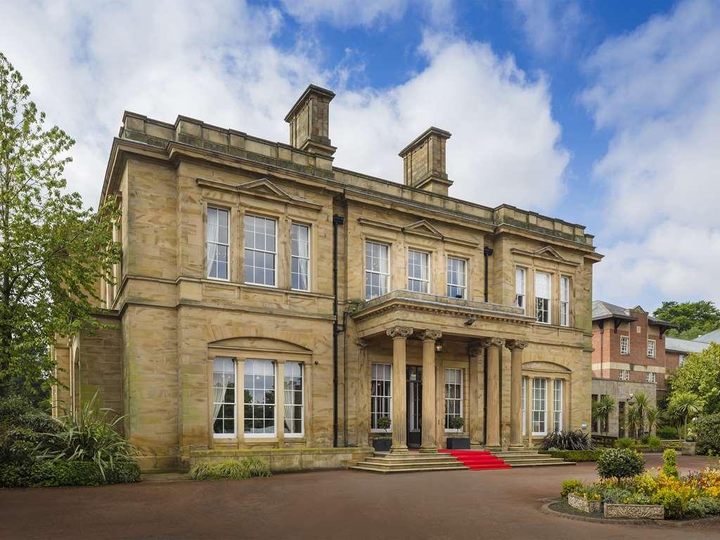 Oulton Hall Hotel, Spa & Golf Resort Leeds  Exteriör bild