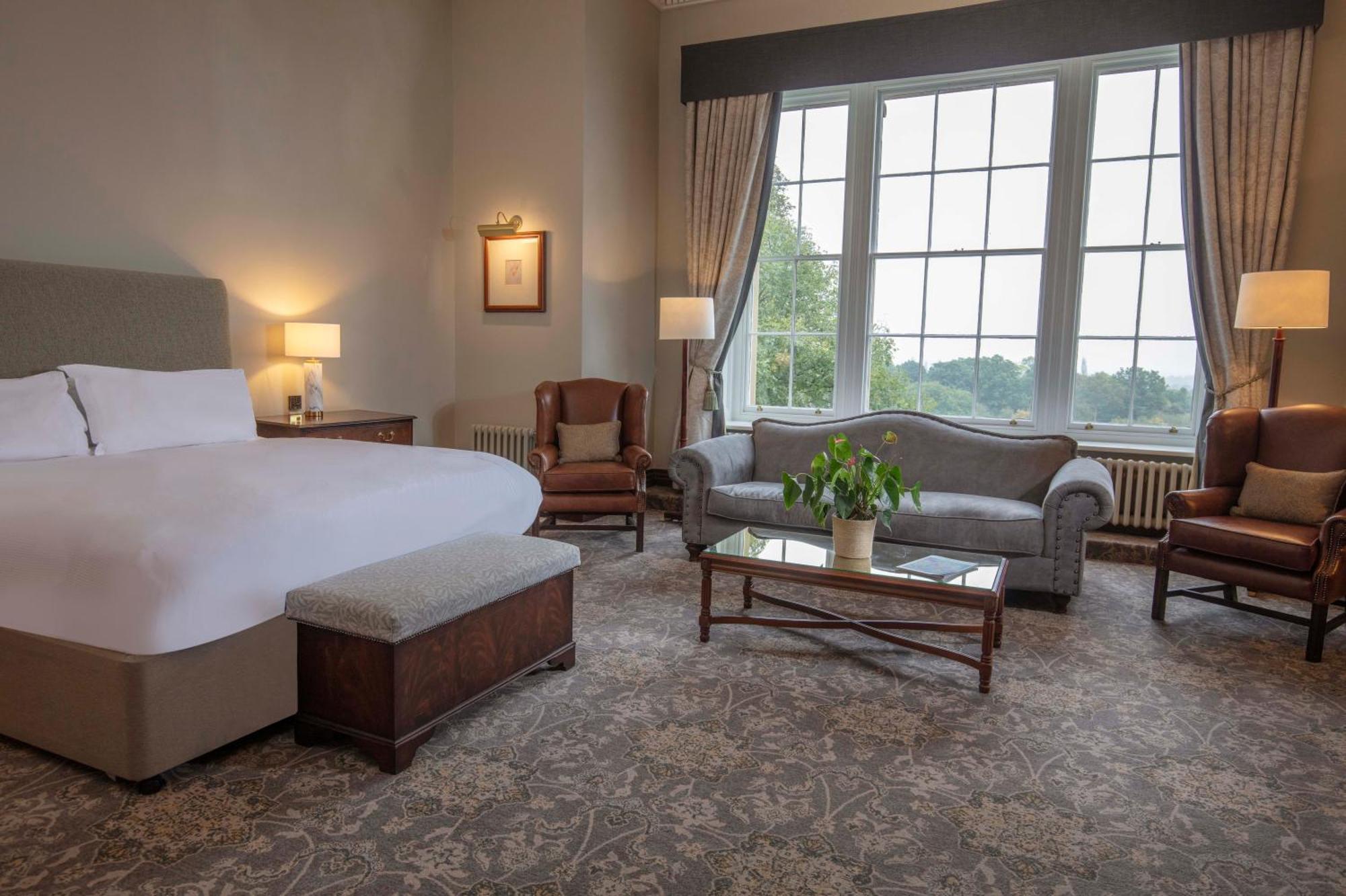 Oulton Hall Hotel, Spa & Golf Resort Leeds  Exteriör bild